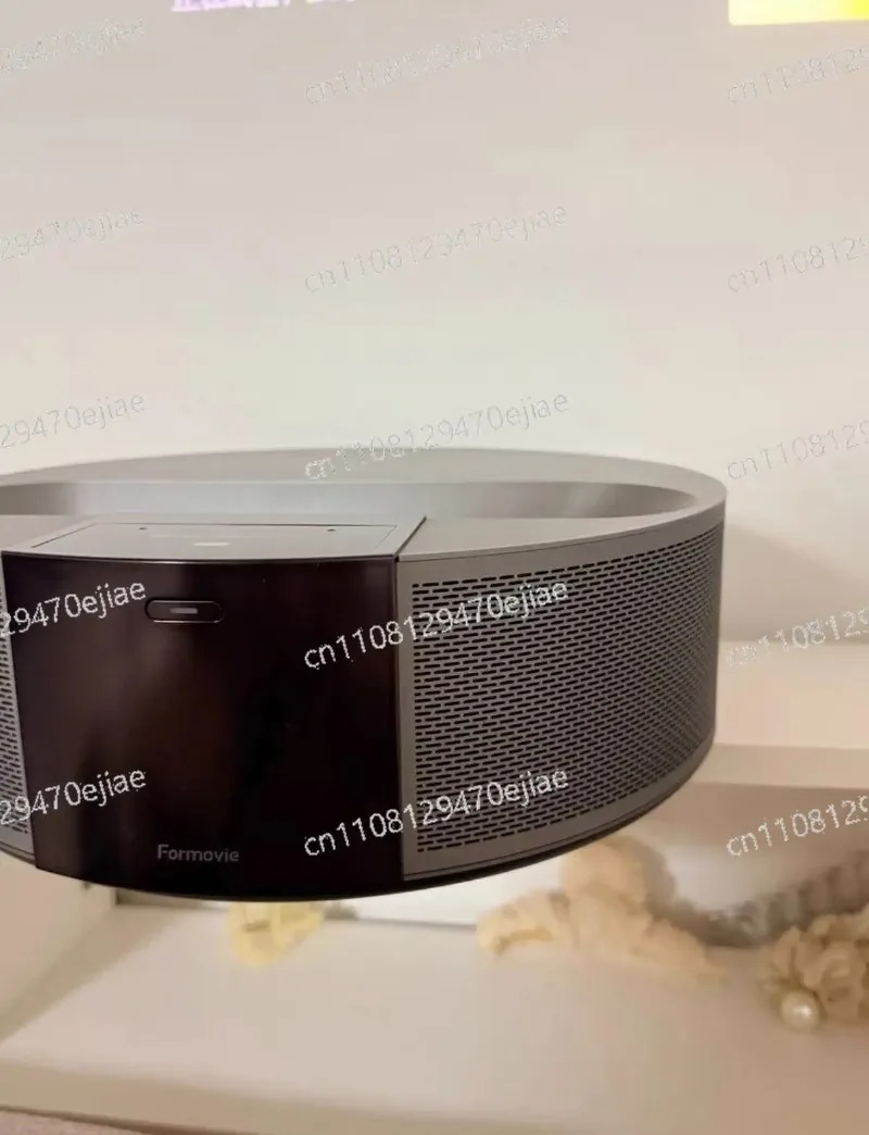 R1 Ultra Short Throw Laser TV  - đánh giá và giá Home Cinema Ultra Short Throw Projector